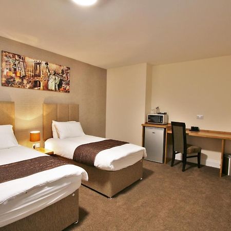 New County Hotel & Serviced Apartments By Roomsbooked Gloucester Værelse billede