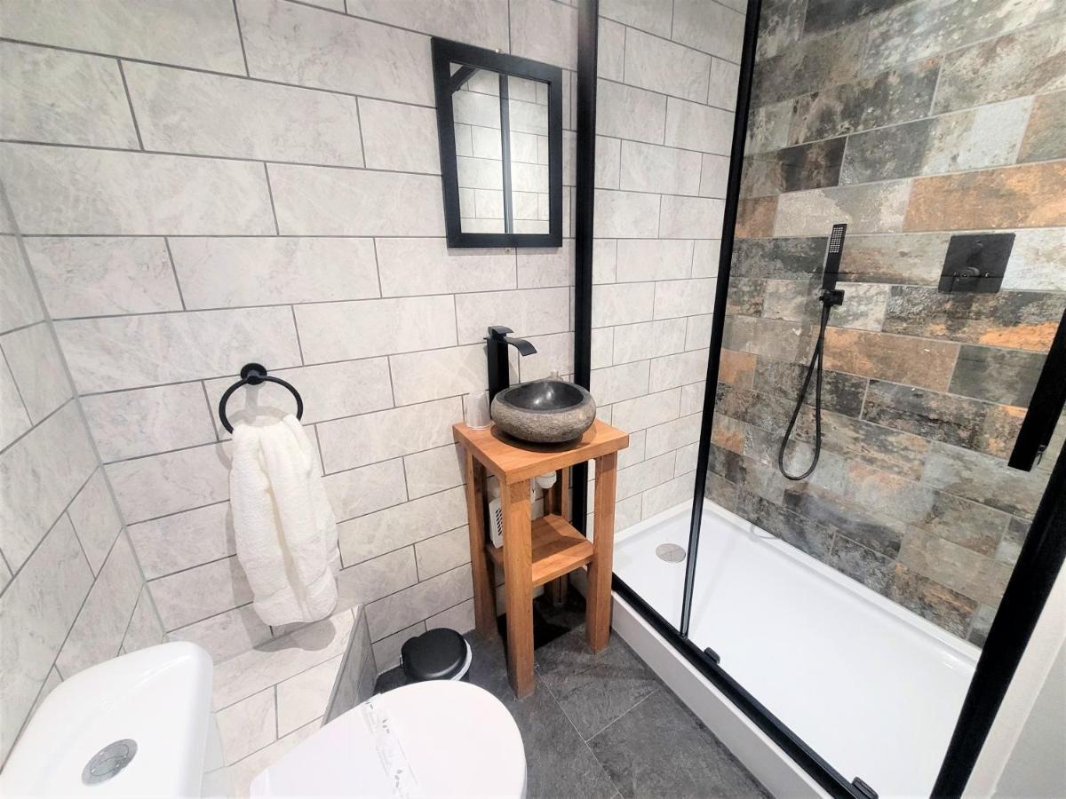 New County Hotel & Serviced Apartments By Roomsbooked Gloucester Eksteriør billede