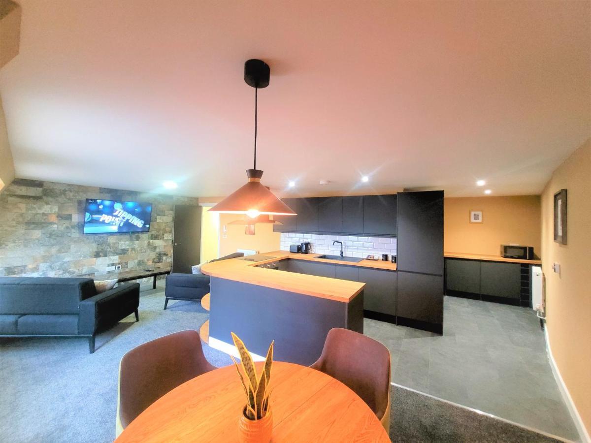 New County Hotel & Serviced Apartments By Roomsbooked Gloucester Eksteriør billede