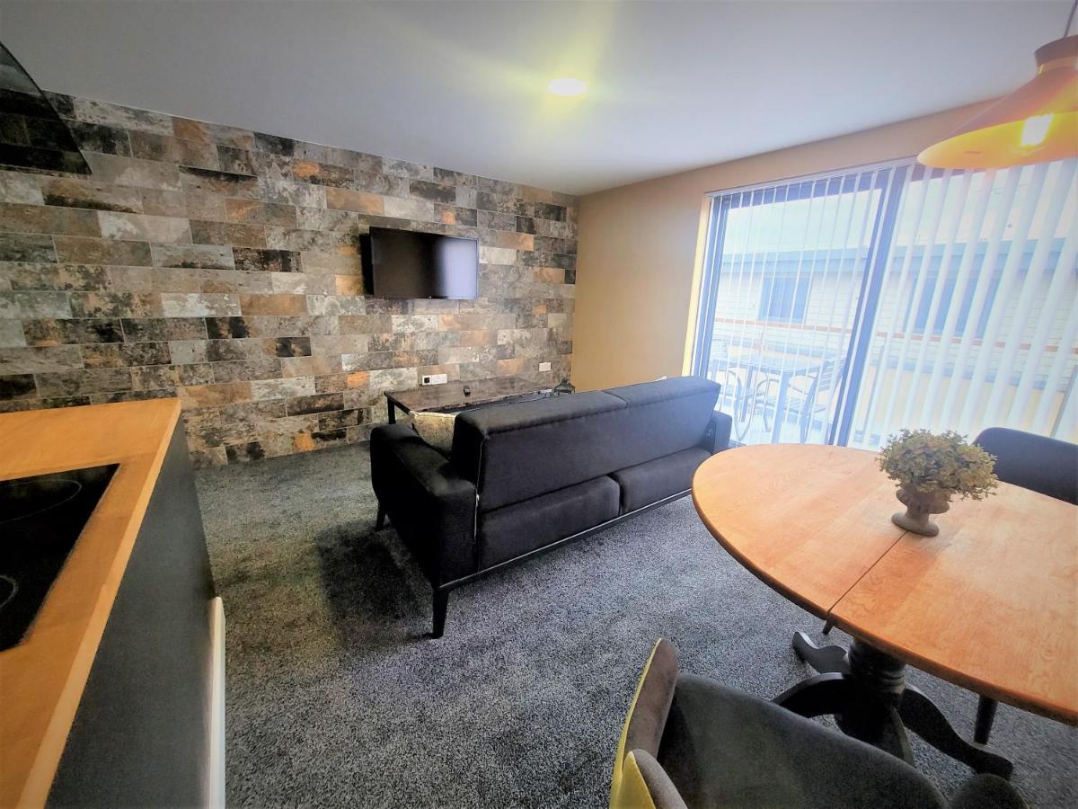 New County Hotel & Serviced Apartments By Roomsbooked Gloucester Eksteriør billede