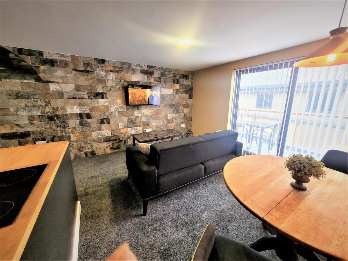 New County Hotel & Serviced Apartments By Roomsbooked Gloucester Eksteriør billede